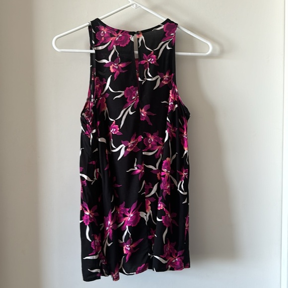 Old Navy Trapeze Tank - Picture 6 of 6